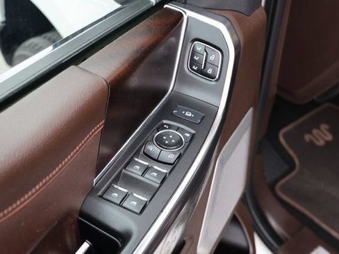 Used 2024 Ford F350 King Ranch AWD/4WD image 21
