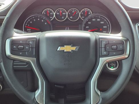 Used 2021 Chevrolet Suburban LS image 18