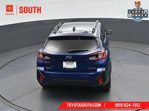Used 2025 Subaru Crosstrek 2.5i Premium AWD/4WD image 43