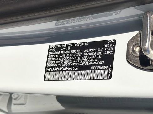 Used 2019 Porsche Cayenne S image 44