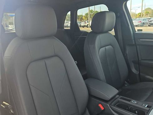 Used 2022 Audi Q3 2.0T Premium w/ Convenience Package image 26