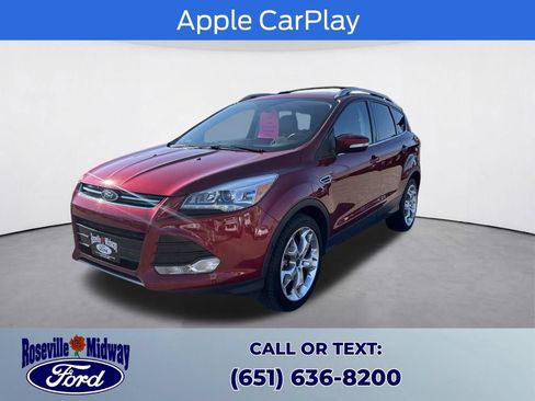 Used 2016 Ford Escape Titanium w/ Equipment Group 301A AWD/4WD image 3