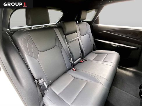 Used 2024 Lexus RX 350 FWD w/ Technology Package image 17