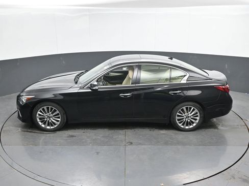 Used 2020 INFINITI Q50 Luxe w/ Essential Package (3.0T Luxe) AWD/4WD image 38