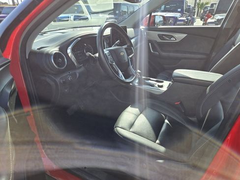 Used 2024 Chevrolet Blazer LT image 9