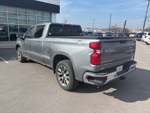 Used 2021 Chevrolet Silverado 1500 LT w/ Convenience Package II image 10