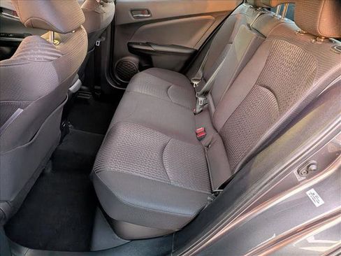 Certified 2018 Toyota Prius Three image 16