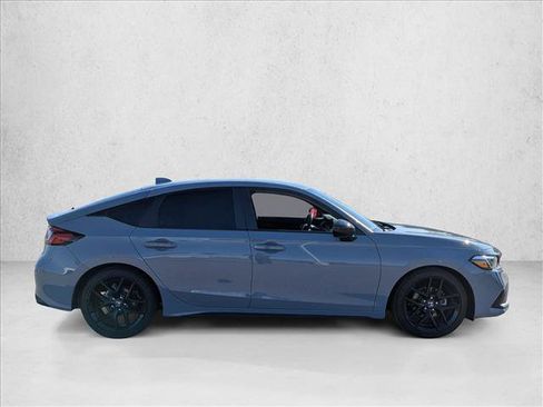 Used 2024 Honda Civic Sport image 4