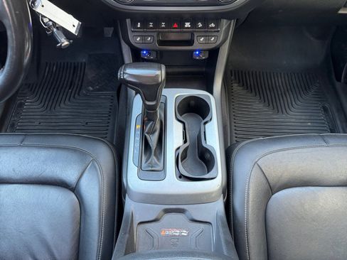 Used 2020 Chevrolet Colorado ZR2 AWD/4WD image 11