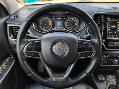 Used 2020 Jeep Cherokee Limited AWD/4WD image 19