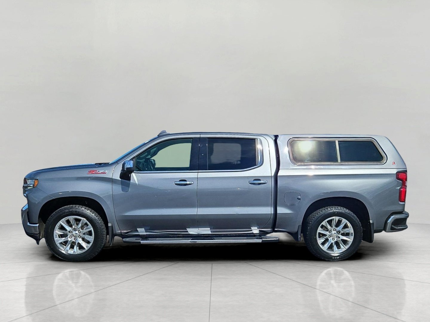 Used 2021 Chevrolet Silverado 1500 LTZ w/ LTZ Premium Package AWD/4WD image 5