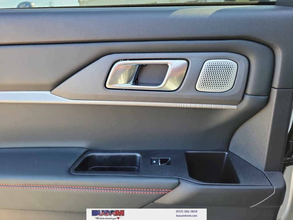 Used 2025 Ford Explorer ST w/ Sun And Sound Package AWD/4WD image 10