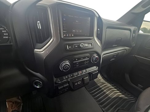 Used 2023 Chevrolet Silverado 1500 Custom w/ LPO, Dark Essentials Package AWD/4WD image 18