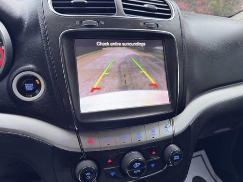 Used 2018 Dodge Journey GT AWD/4WD image 11