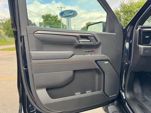Used 2025 GMC Sierra 1500 AT4 w/ AT4 Premium Package AWD/4WD image 20