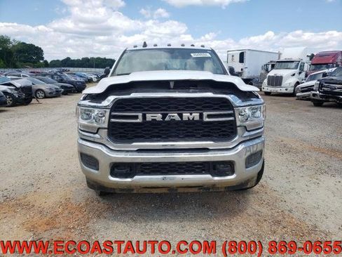 Used 2019 RAM 3500 Tradesman w/ Chrome Appearance Group image 6