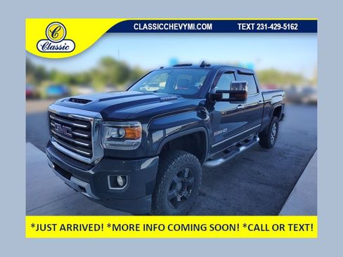 Used 2017 GMC Sierra 2500 SLT w/ All-Terrain HD Package AWD/4WD image 1