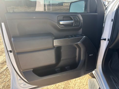 Used 2019 GMC Sierra 1500 AT4 w/ AT4 Premium Package image 17