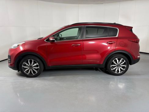 Used 2019 Kia Sportage EX w/ EX Technology Package FWD image 5