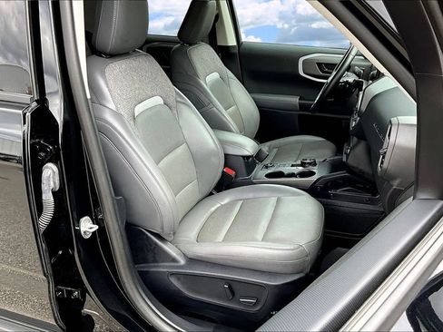 Used 2025 Ford Bronco Sport Badlands image 30