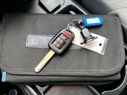 Used 2016 Honda CR-V SE image 15