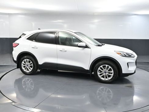 Used 2021 Ford Escape SE AWD/4WD image 3