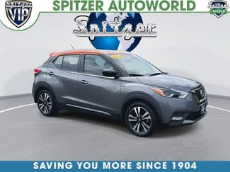 Used 2019 Nissan Kicks SR FWD video 2
