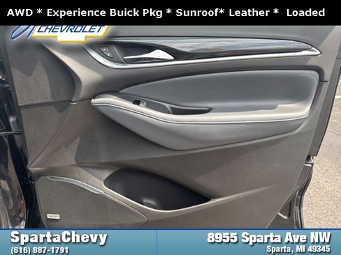 Used 2023 Buick Enclave Premium image 17