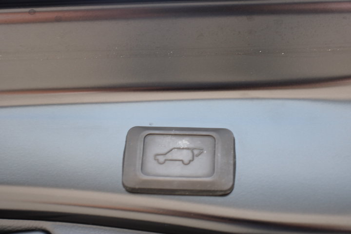 Certified 2025 Toyota RAV4 SE w/ Weather & Moonroof Package AWD/4WD image 16