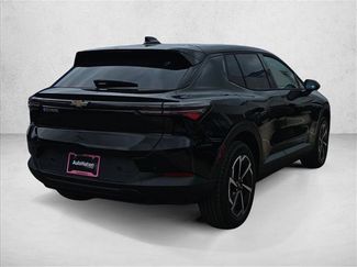 New 2026 Chevrolet Equinox EV LT video 2