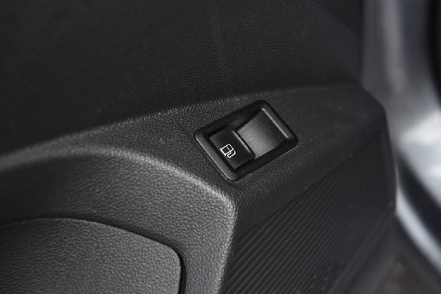 Used 2022 Volkswagen Taos S AWD/4WD image 9