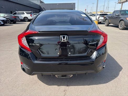 Used 2021 Honda Civic Sport image 6