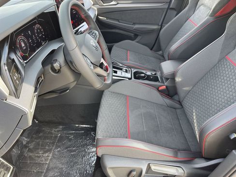 New 2026 Volkswagen GTI SE FWD image 15