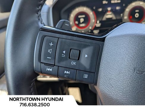Used 2026 Nissan Rogue SL AWD/4WD image 29