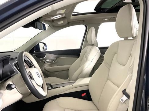 Certified 2025 Volvo XC90 T8 Plus w/ Protection Package Premier AWD/4WD image 29