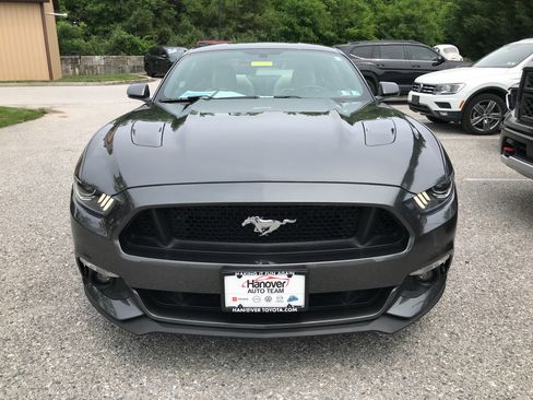 Used 2015 Ford Mustang GT Premium RWD image 3