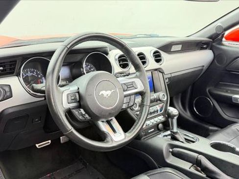 Used 2016 Ford Mustang Premium RWD image 22