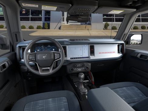 New 2026 Ford Bronco Heritage Edition AWD/4WD image 9