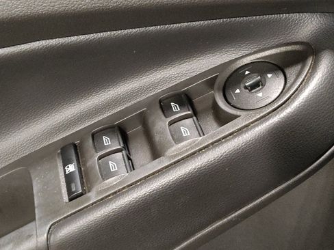 Used 2019 Ford Escape S FWD image 27