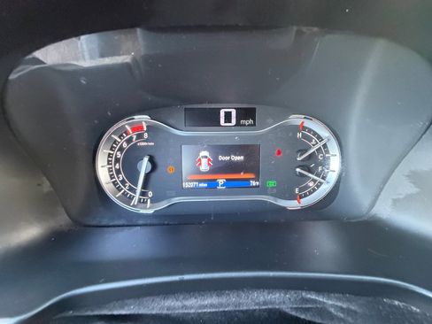 Used 2017 Honda Pilot EX image 10