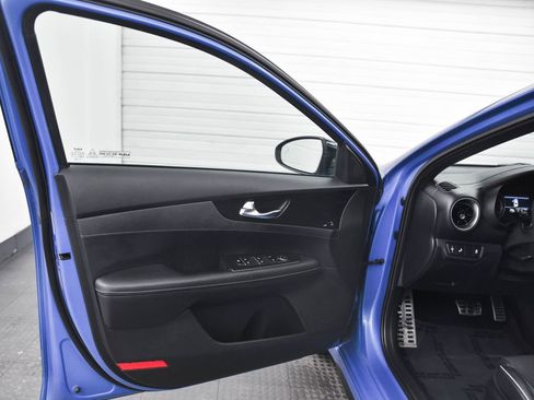 Used 2022 Kia Forte GT-Line image 9