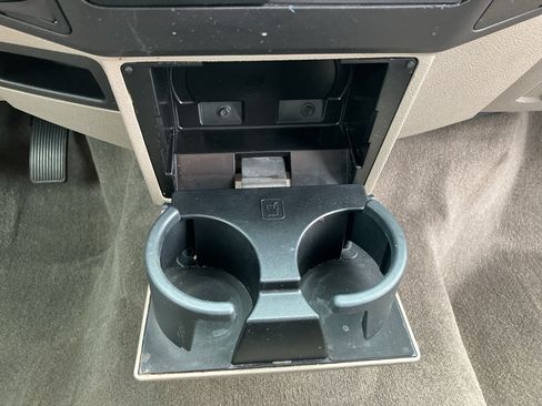 Used 2010 Ford F250 XLT RWD image 21