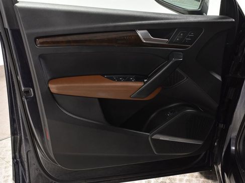 Used 2019 Audi Q5 2.0T Premium Plus w/ Premium Plus Package image 9