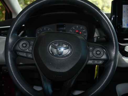 Certified 2024 Toyota Corolla LE image 12