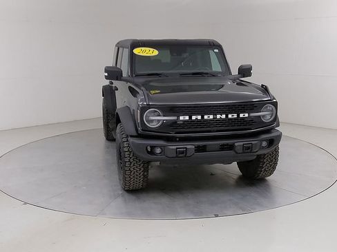 Certified 2023 Ford Bronco Wildtrak AWD/4WD image 9