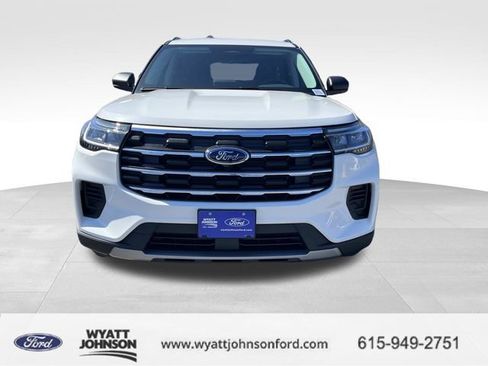 New 2026 Ford Explorer Active image 7
