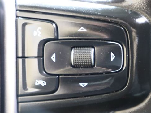 Used 2019 GMC Sierra 1500 SLE w/ SLE Value Package AWD/4WD image 46