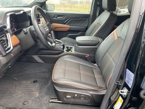 Used 2023 GMC Canyon AT4 w/ Canyon Safety Plus Package image 9