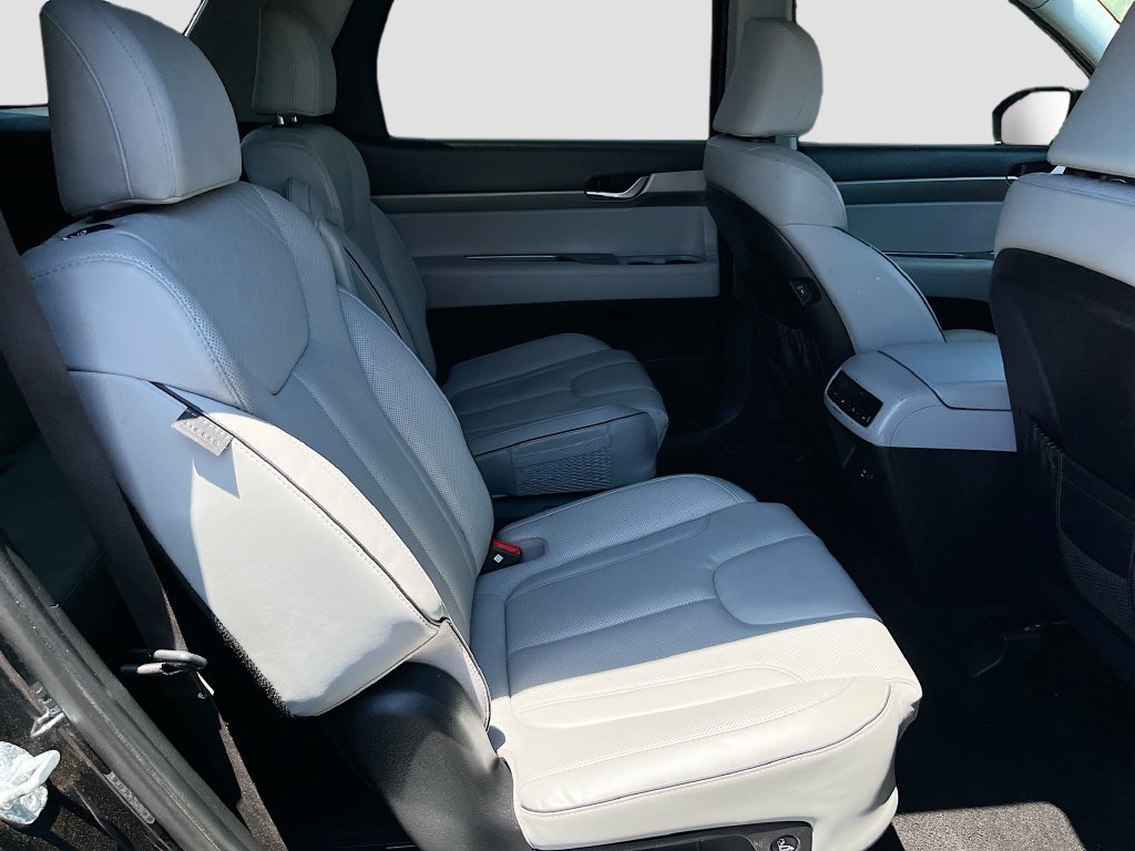 Used 2023 Hyundai Palisade SEL w/ Cargo Package AWD/4WD image 28