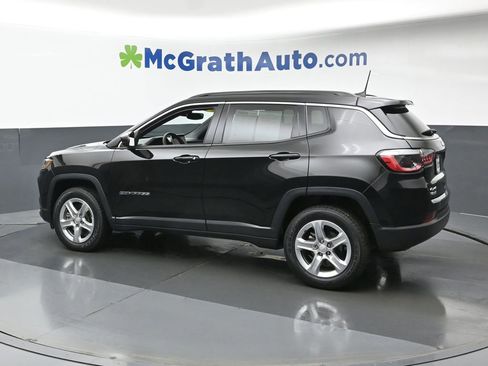 Used 2023 Jeep Compass Latitude image 19